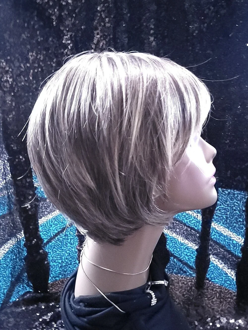 Muse By Raquel Welch Wig In The Color R11S+ Glazed Mocha - Picture 4 of 16